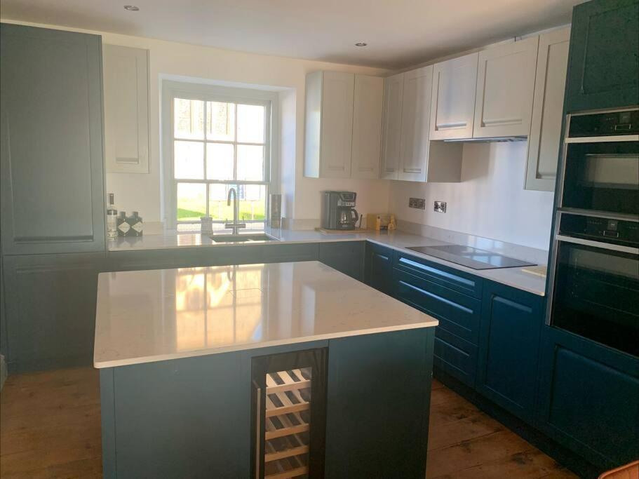 Villa Aberaeron Island House - Panoramic Harbour Views Exterior foto